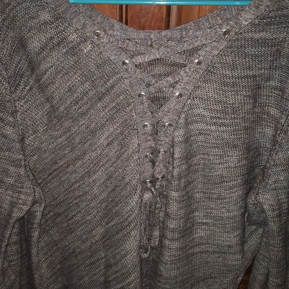 NEVER WORN mixed grey sweater - Picture 2 of 6